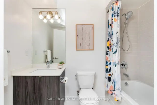 Additional image 27 of 39 Florence St Unit TH4