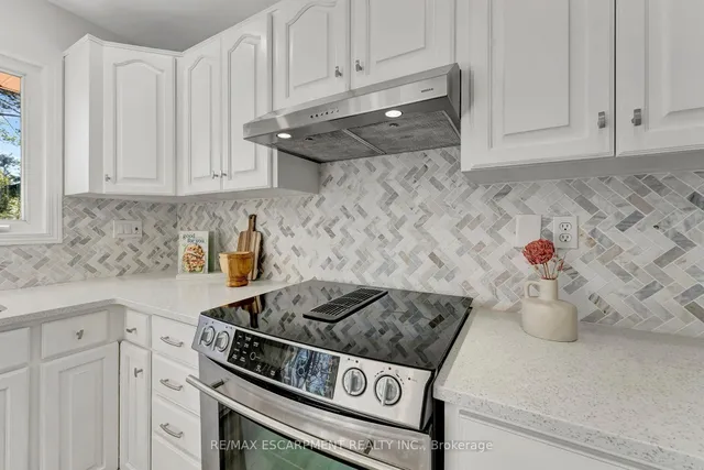 Additional image 14 of 216 Sioux Rd