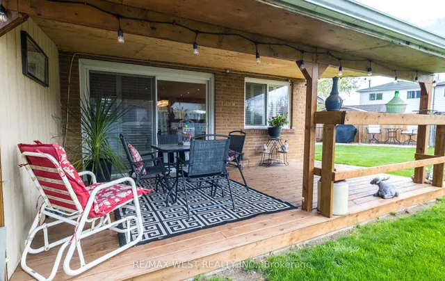 Additional image 38 of 7110 Codlin Ave