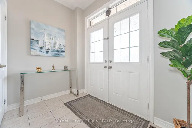 Additional image 5 of 15 Versailles Cres