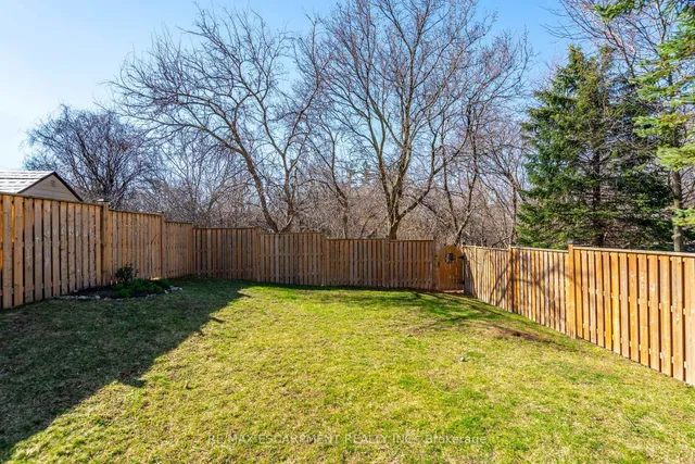 Additional image 48 of 2399 MALCOLM Cres