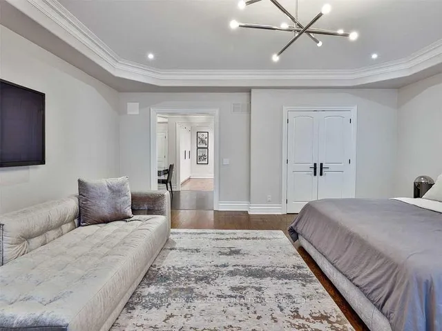 Additional image 20 of 31 Webster Ave