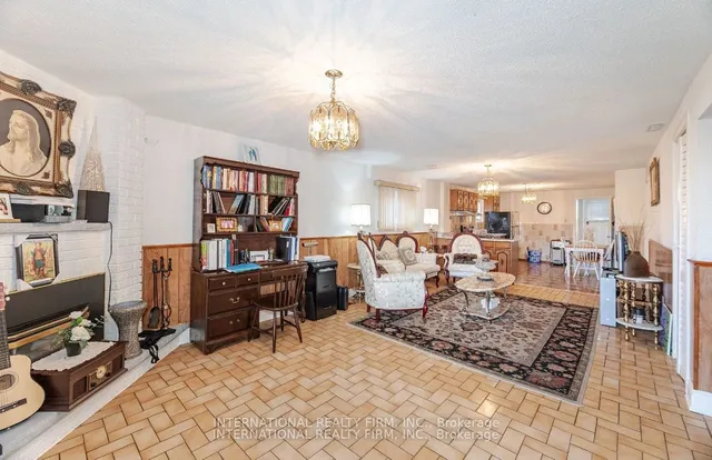 Additional image 22 of 4103 Clevedon Dr