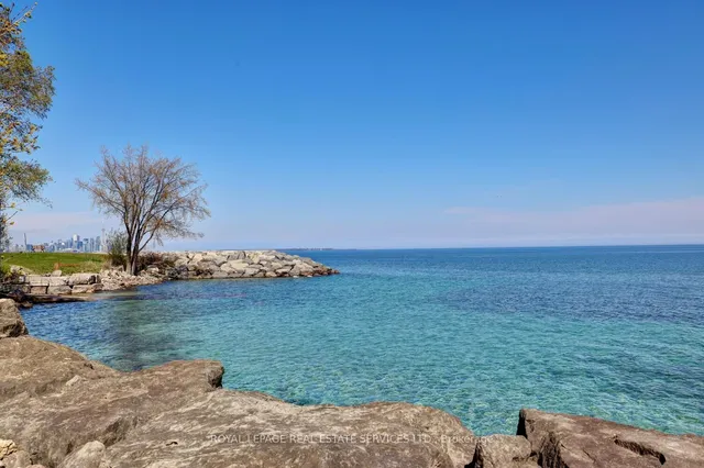 Additional image 38 of 41 Lake Shore Dr Unit 104