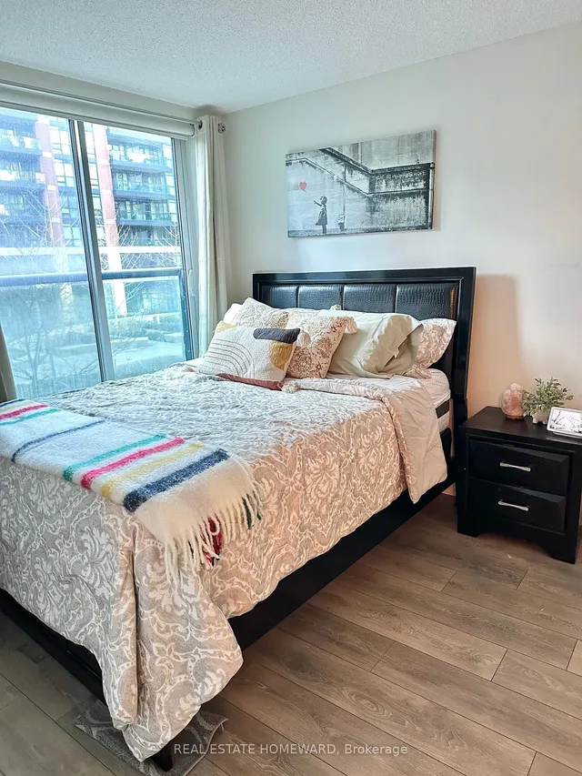 Additional image 10 of 525 Wilson Ave Unit 206