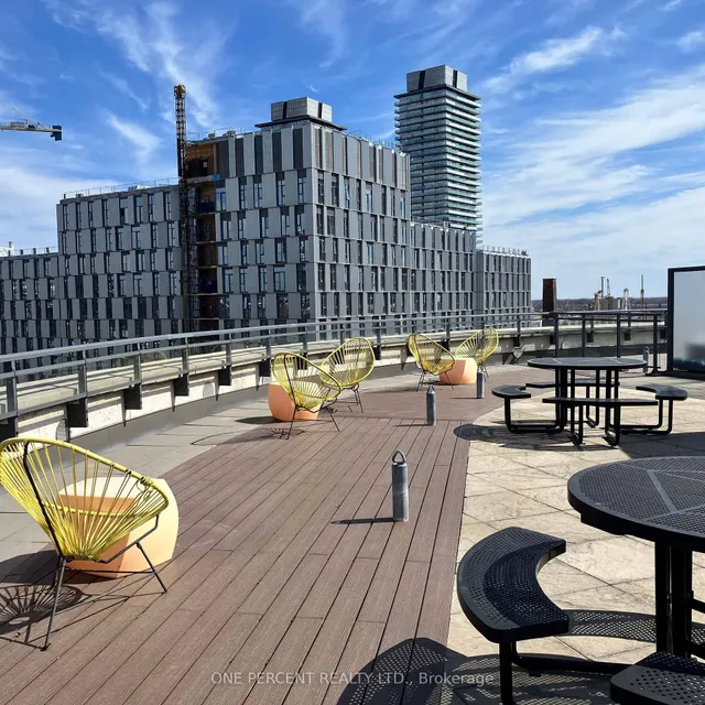 Additional image 24 of 90 Trinity St Unit 601