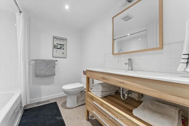 Additional image 24 of 99 Nairn Ave