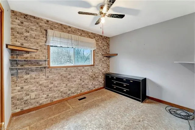 Additional image 23 of 43 Curtis Dr