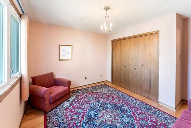 Additional image 27 of 14 Rodwell Crt