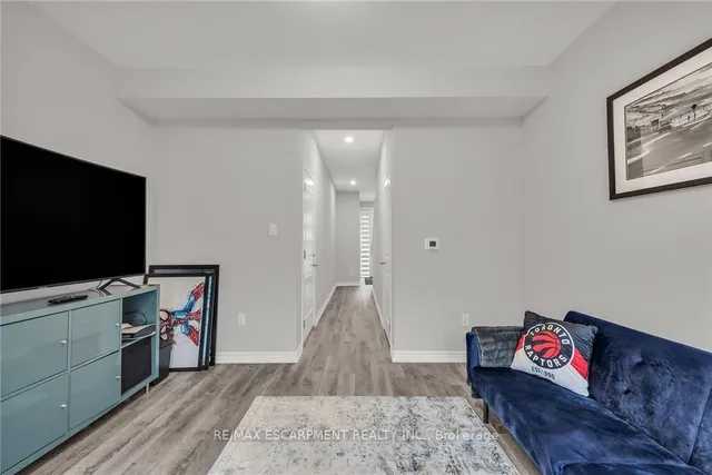 Additional image 6 of 187 Wilson St Unit 32