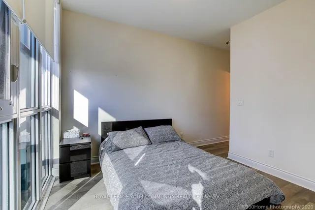 Additional image 10 of 28 Ted Rogers Way Unit 3707