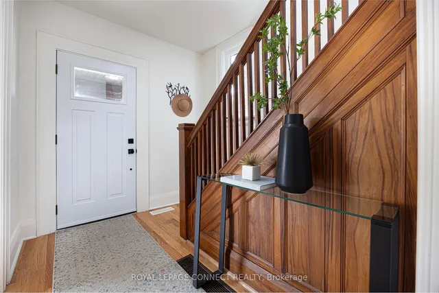 Additional image 18 of 379 Quebec Ave