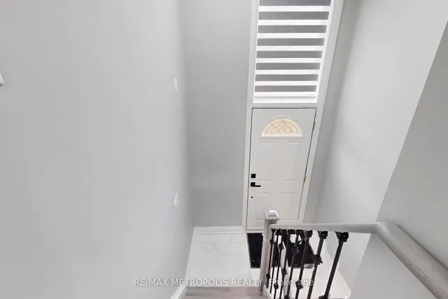 Additional image 24 of 61 ARLETA Ave