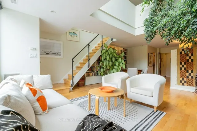 Additional image 8 of 2012 Queen St Unit 201