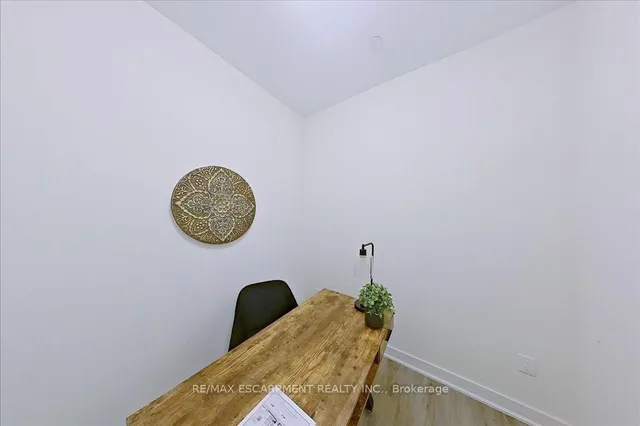 Additional image 19 of 340 PLAINS Rd Unit 102