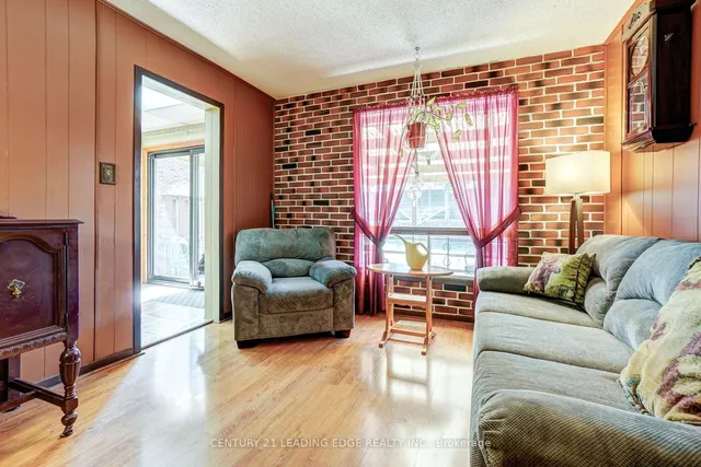 Additional image 31 of 84 Robbinstone Dr