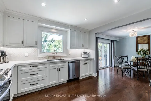 Additional image 6 of 4463 Hawthorne Dr