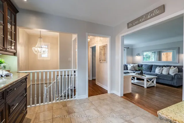 Additional image 14 of 548 Regina Dr