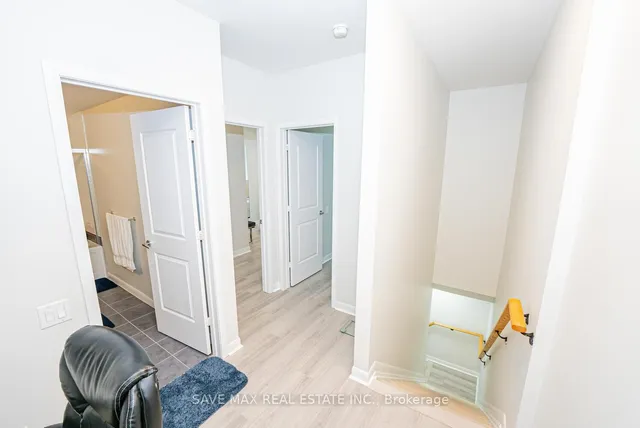 Additional image 20 of 180 Borough Dr