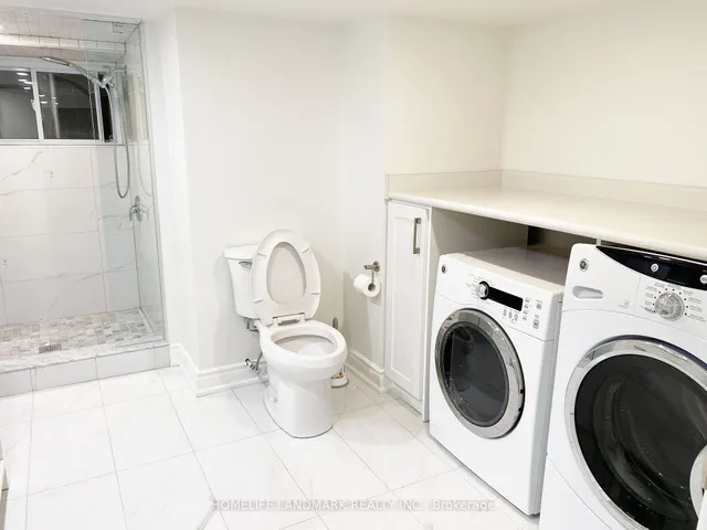 Additional image 38 of 2600 Lake Shore Blvd