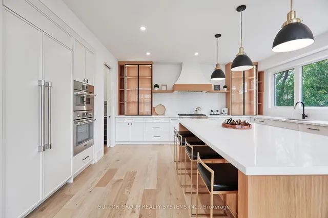 Additional image 10 of 214 Shaver Ave