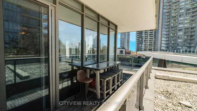 Additional image 36 of 90 Parklawn Rd Unit 205