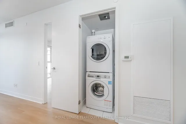 Additional image 22 of 125 Redpath Ave Unit 405