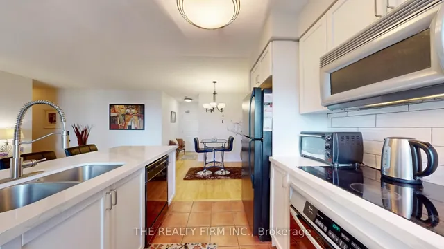 Additional image 17 of 245 Davisville Ave Unit 517