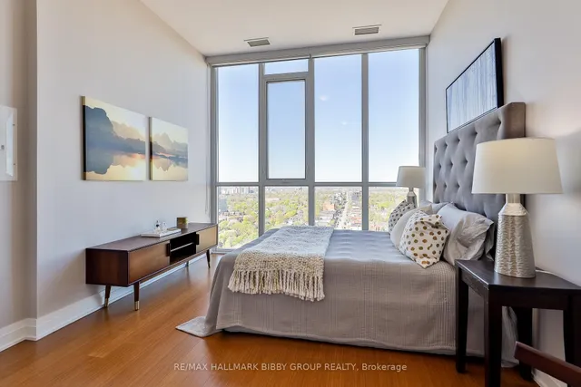 Additional image 15 of 530 St Clair Ave Unit PH06