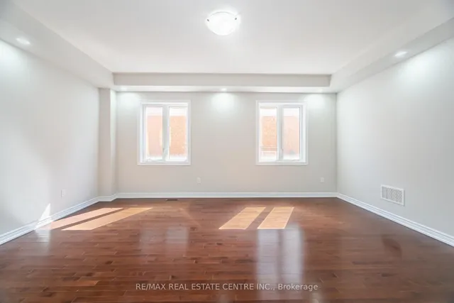 Additional image 8 of 18 Eltesoro St