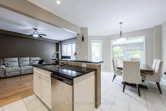 Additional image 18 of 118 Kendall Dr