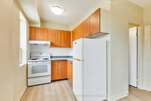 Additional image 24 of 1395 Gerrard St