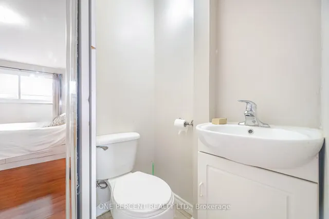 Additional image 18 of 41 Davelayne Rd