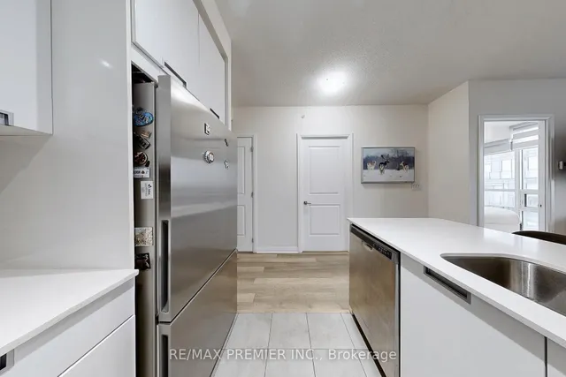 Additional image 9 of 5025 Four Springs Ave Unit 2210