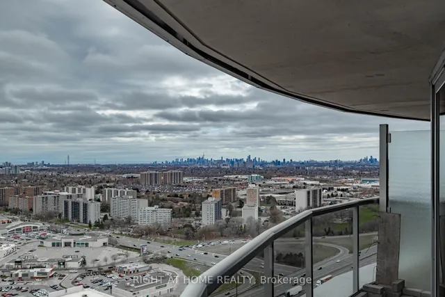 Additional image 32 of 125 Village Green Sq Unit 3703