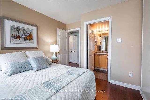 Additional image 11 of 1701 Lampman Ave Unit 201