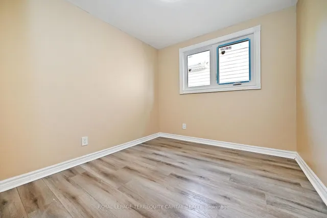 Additional image 28 of 73 Hickory Heights Cres