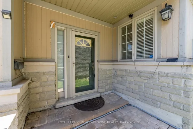 Additional image 4 of 1876 Stevington Cres