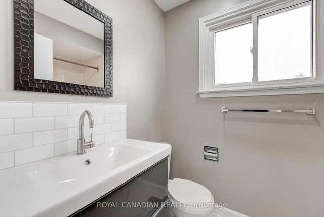 Additional image 25 of 28 Nickel Cres