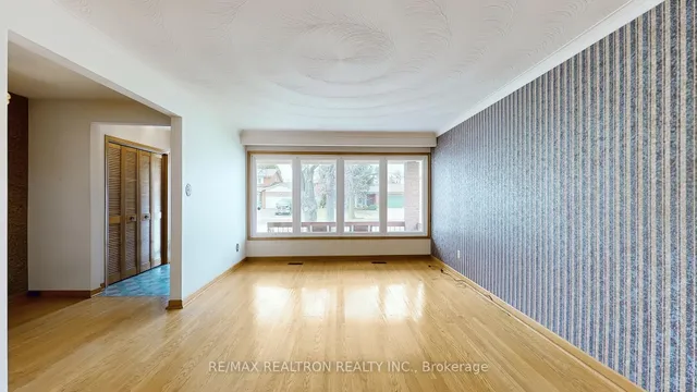 Additional image 2 of 3 Taverly Rd