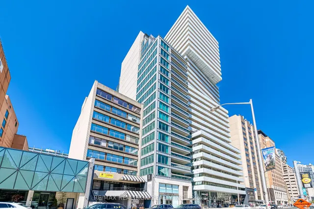 Additional image 47 of 206 Bloor St Unit 801
