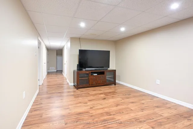 Additional image 23 of 419 Hampton Heath Rd