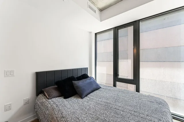 Additional image 13 of 195 Mccaul St Unit 314