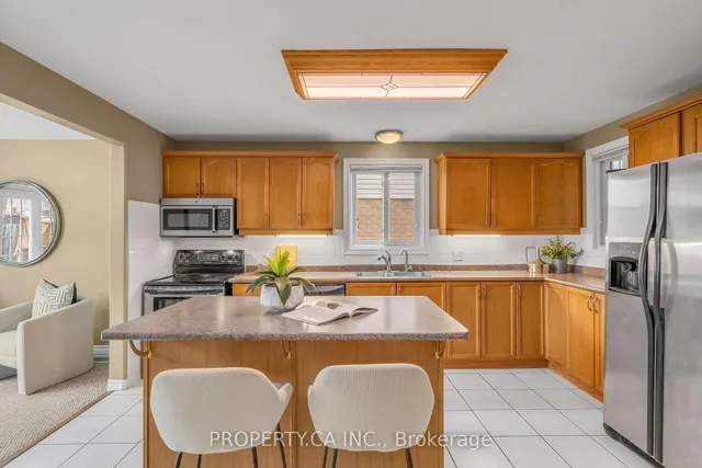 Additional image 5 of 294 Huck Cres