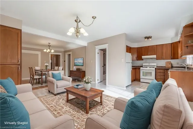 Additional image 10 of 276 Balmoral Ave