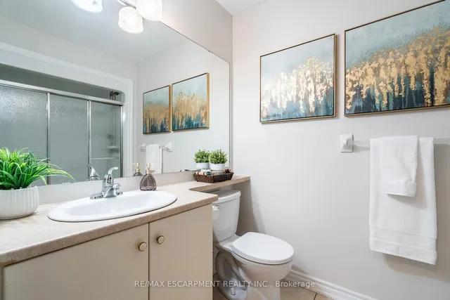 Additional image 25 of 391 Plains Rd Unit 301