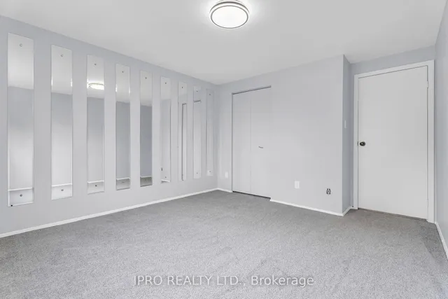 Additional image 21 of 40 Village Crt