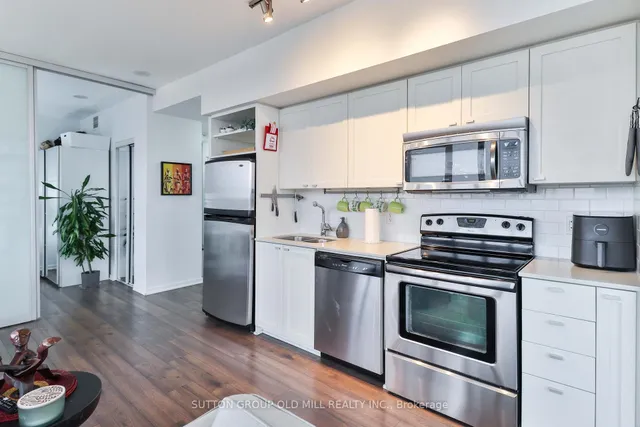 Additional image 21 of 103 The Queensway N/A Unit 1313