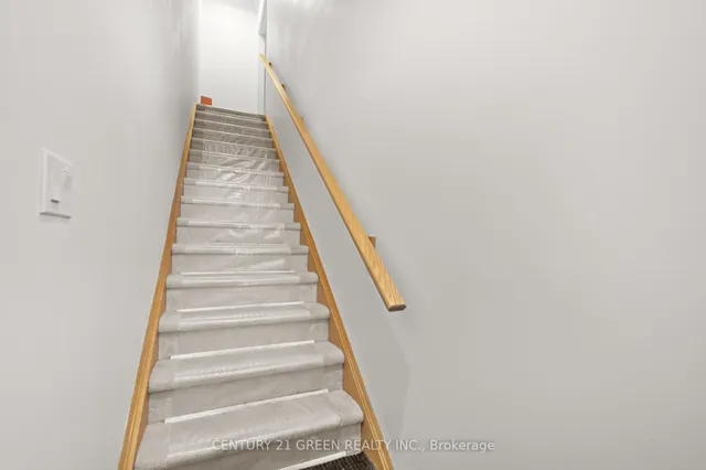 Additional image 13 of 383 Dundas St Unit 51