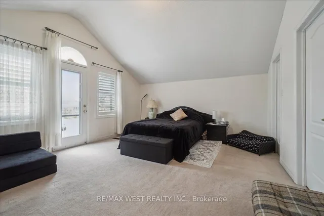 Additional image 5 of 28 Showboat Cres